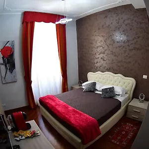 2* Πανσιόν Royal Termini